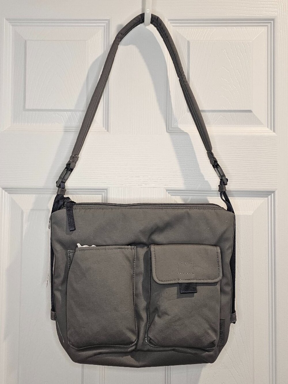 NWT Vera Bradley Utility Bucket Crossbody Galaxy Gray Purse Bag